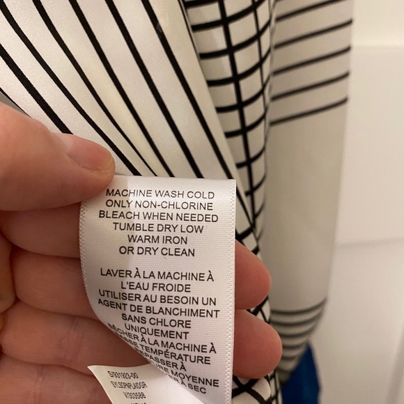 Banana republic ‘window pane’ blouse size s - Picture 3 of 5